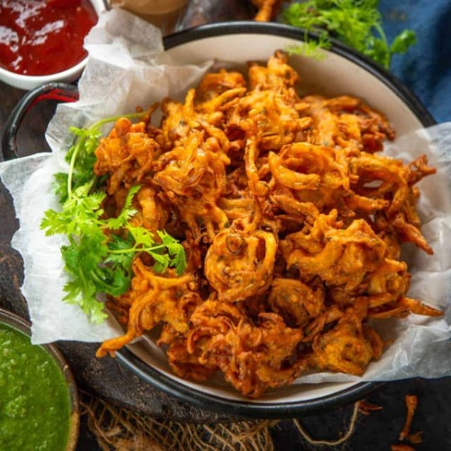 Onion Pakoda.